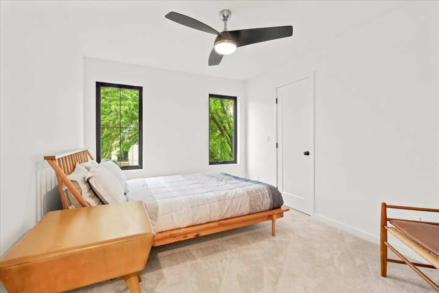 3ef4bce2-b207-44e5-be36-d3526c592c15